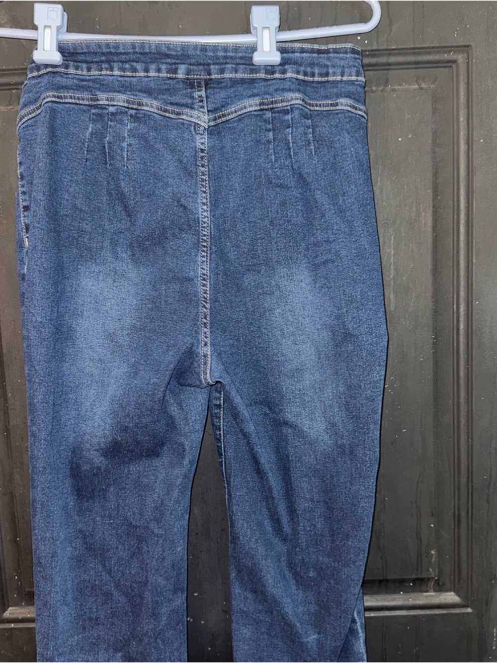 SHEIN Dark Blue High-Rise Jeans with Gold Buttons - Picture 4 of 4